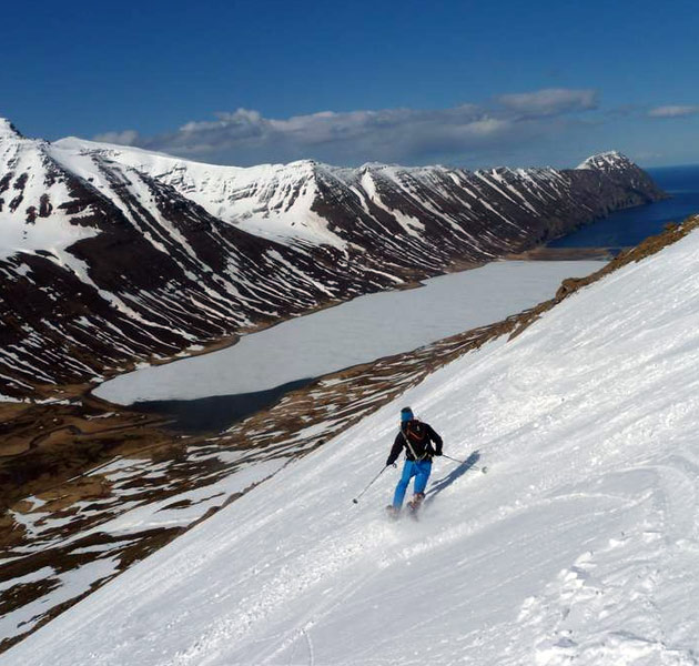 iceland-ski-touring-image-1